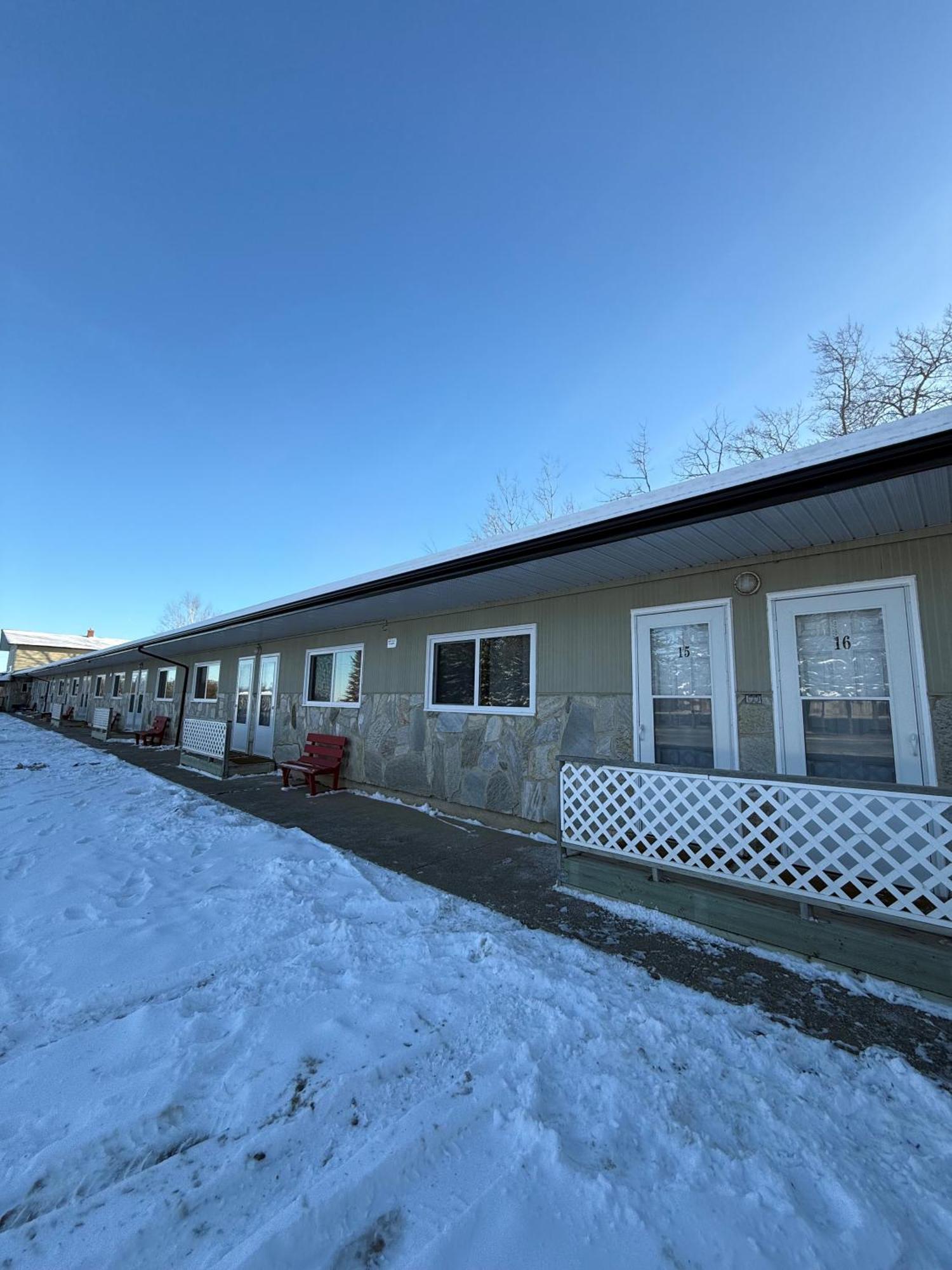 New Country Motel Swan River Esterno foto